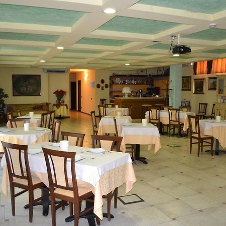 Albergo La Piana Ghedi ภายนอก รูปภาพ