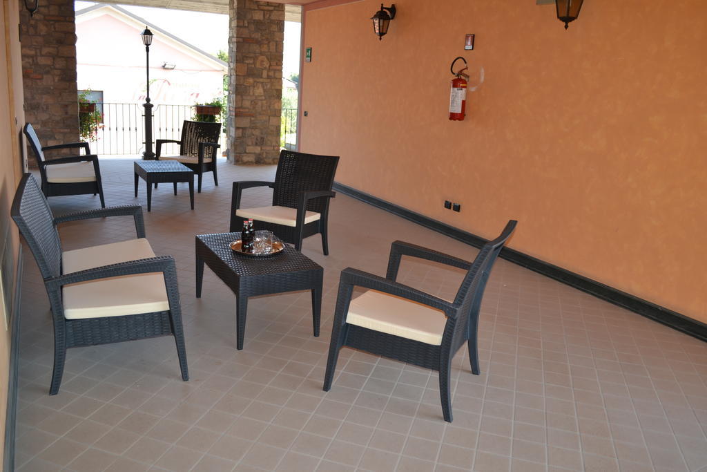 Albergo La Piana Ghedi ภายนอก รูปภาพ