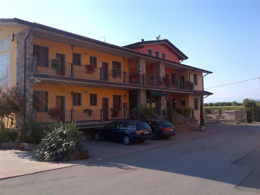 Albergo La Piana Ghedi ภายนอก รูปภาพ