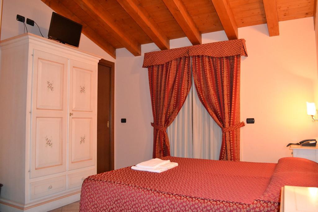 Albergo La Piana Ghedi ห้อง รูปภาพ