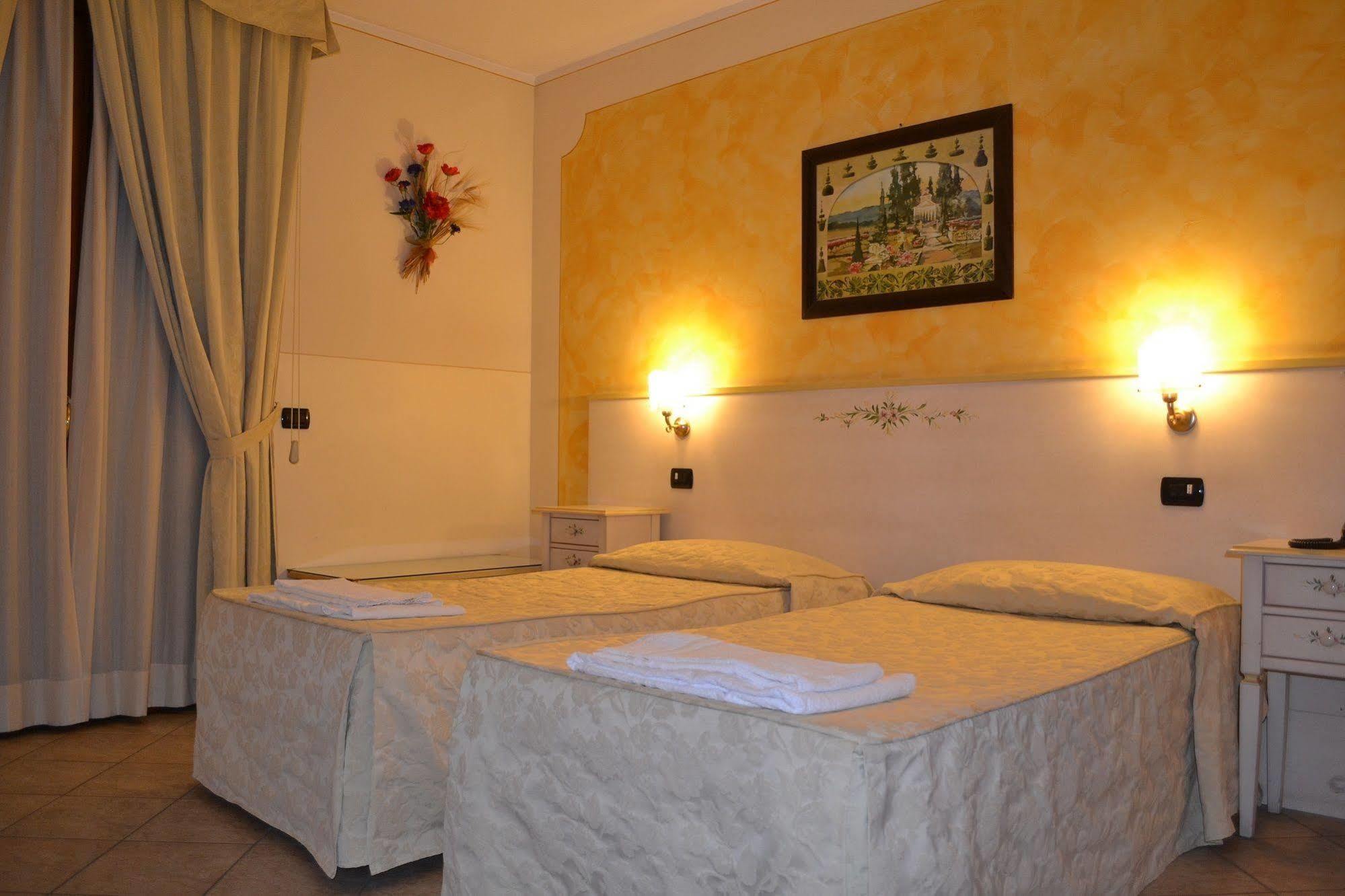 Albergo La Piana Ghedi ภายนอก รูปภาพ