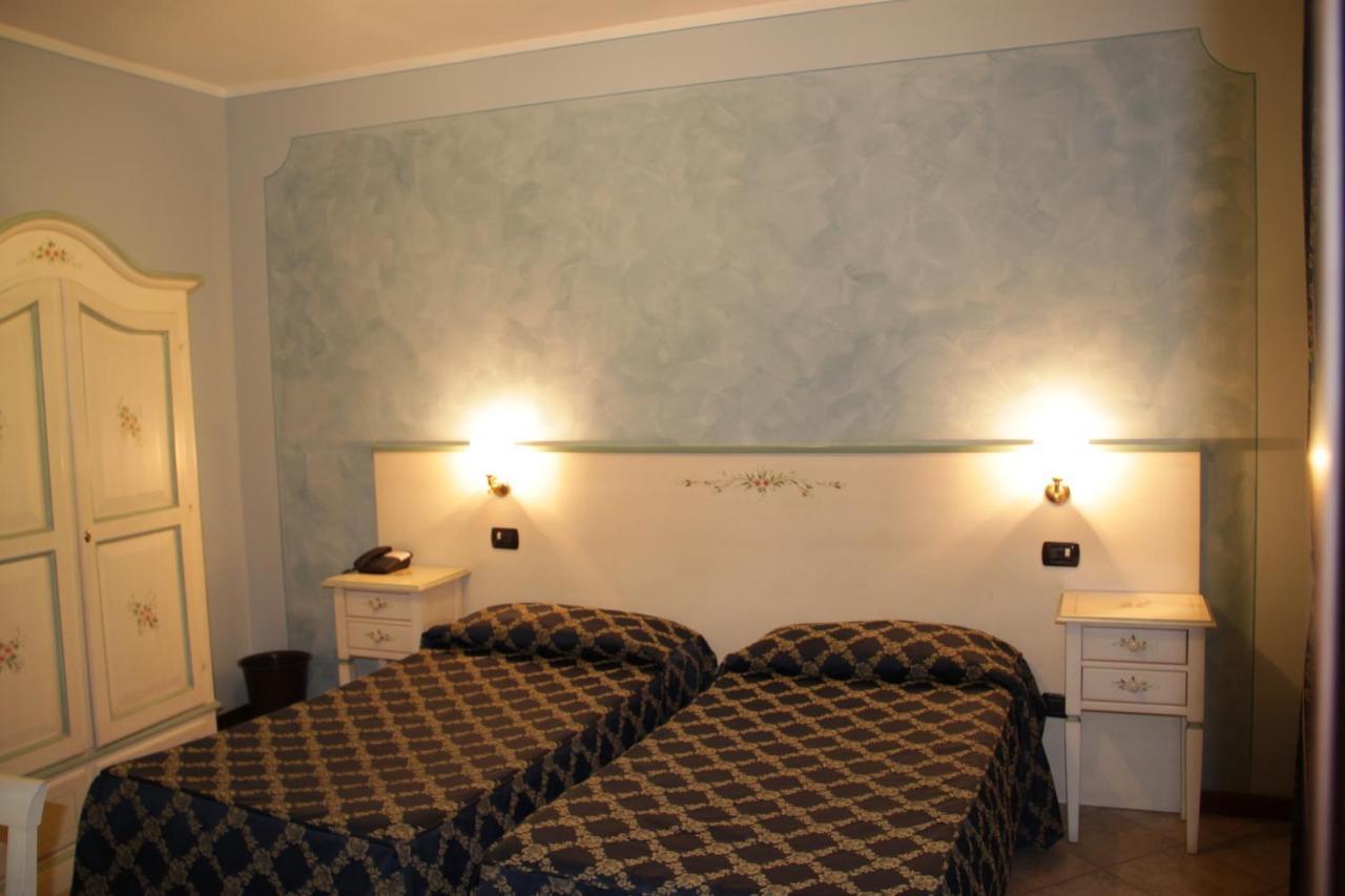 Albergo La Piana Ghedi ภายนอก รูปภาพ